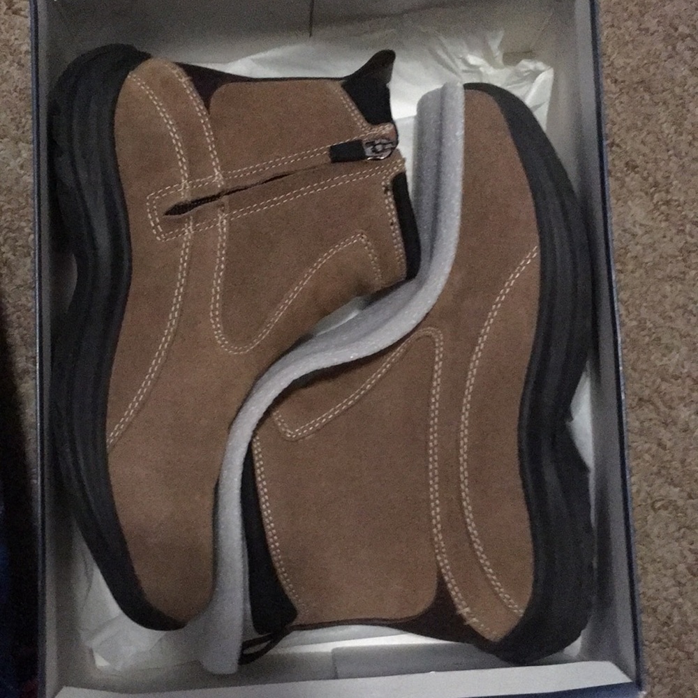 Lands End Boots